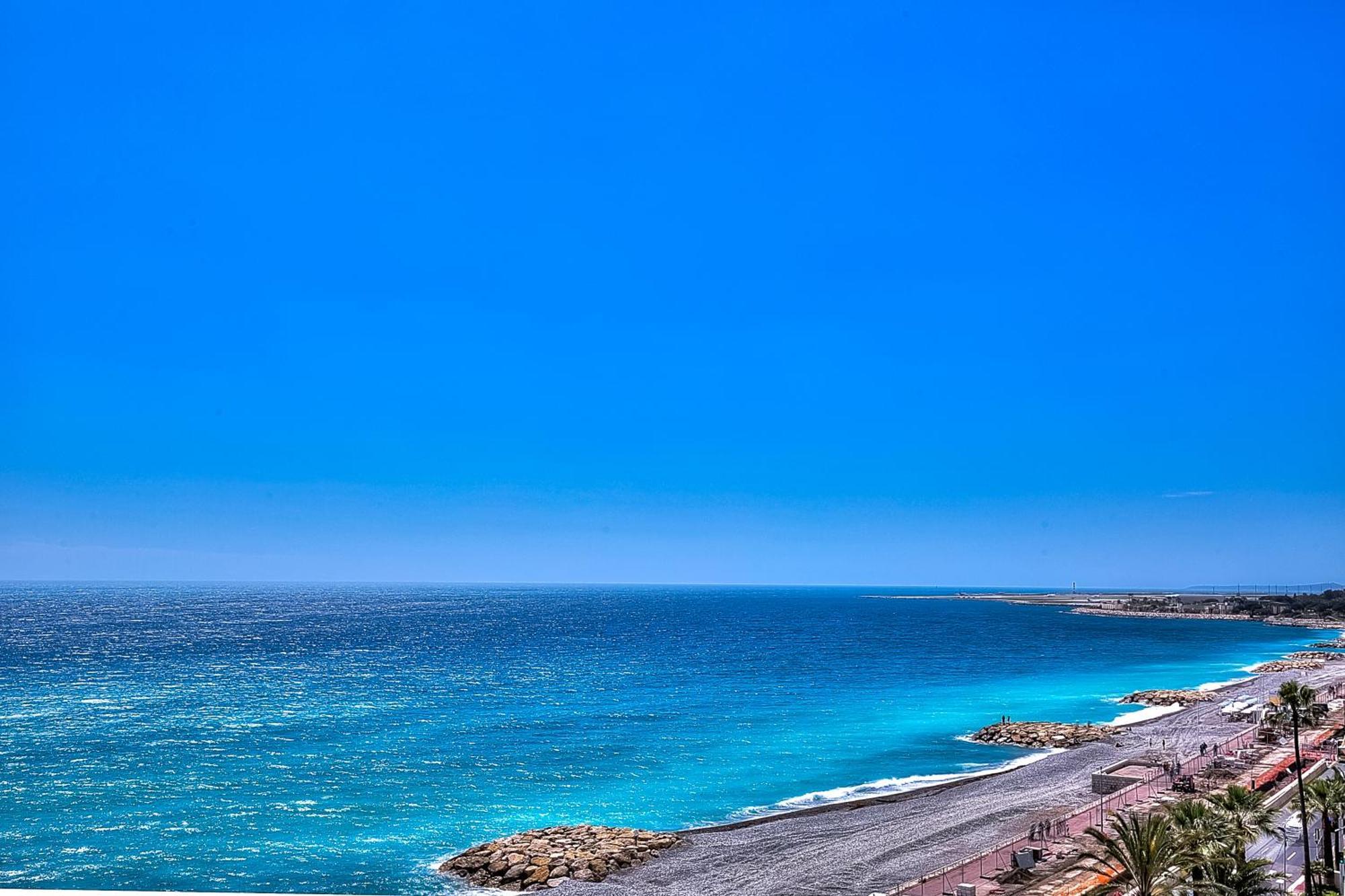 ニースLe Florentina, Dernier Etage Avec Terrasse, Vue Sur La Baie Des Angesアパートメント エクステリア 写真